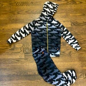 Aviator National Kids Shark Matching Set Size 6